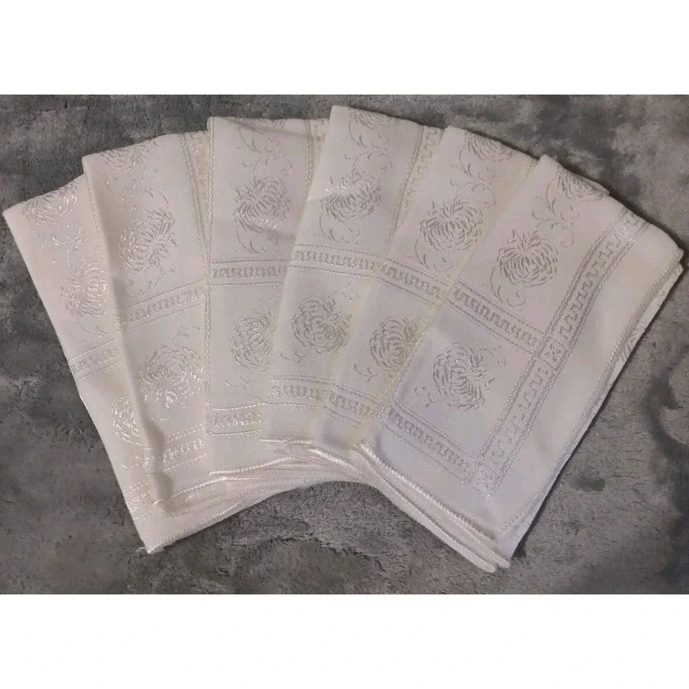 6 Vtg Damask Cloth Dinner Napkins 15‎ Inch Floral Never Used Lotus Clover Flower